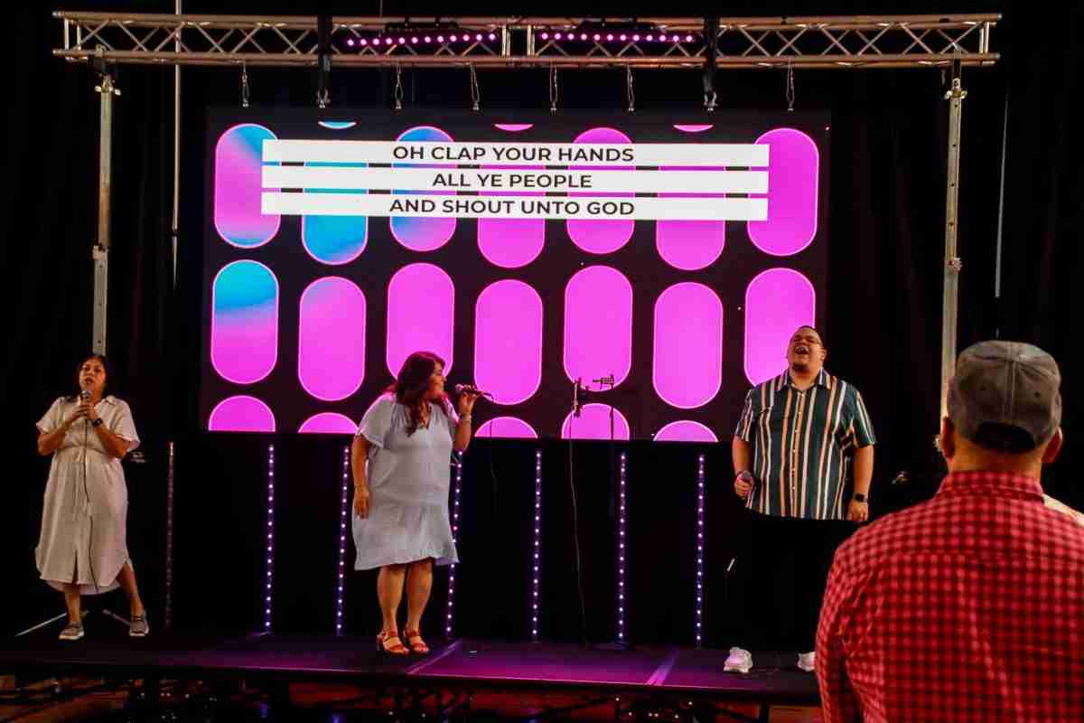 Non-Denominational Church in Houston Heights